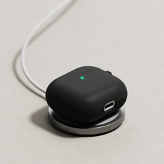  RINGKE SILIKON APPLE AIRPODS 4 CRNA