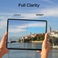 TVRĐENO STAKLO SPIGEN GLAS.TR SLIM IPAD AIR 10.9 4 / 5 / 6 / 2020-2024 / PRO 11 2 / 3 / 4 / 2020-2022 PROZIRNO
