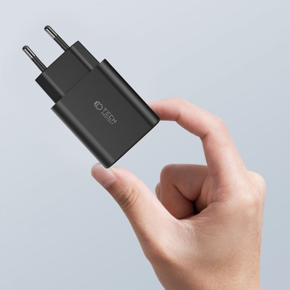 MREŽNI PUNJAČ ZA MOBILNE TELEFONE I TABLETE TECH-PROTECT C30W 3-PORT MREŽNI PUNJAČ PD30W/QC3.0 CRNI