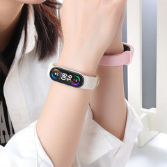 SILIKÓNOVÝ REMIENOK NA XIAOMI MI BAND 5 / 6 / 6 NFC / 7 HEYBAND ICON VIOLET