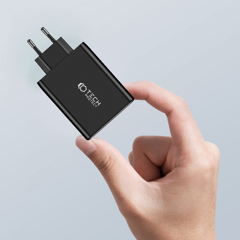 MREŽNI PUNJAČ ZA MOBILNE TELEFONE I TABLETE TECH-PROTECT NC100W-GAN 4-PORT MREŽNI PUNJAČ PD100W/QC3.0 CRNI