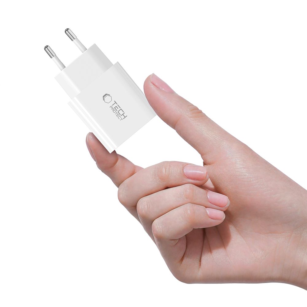 TECH-PROTECT NC20W 1-PORT MREŽNI PUNJAČ PD20W + LIGHTNING KABEL BIJELI