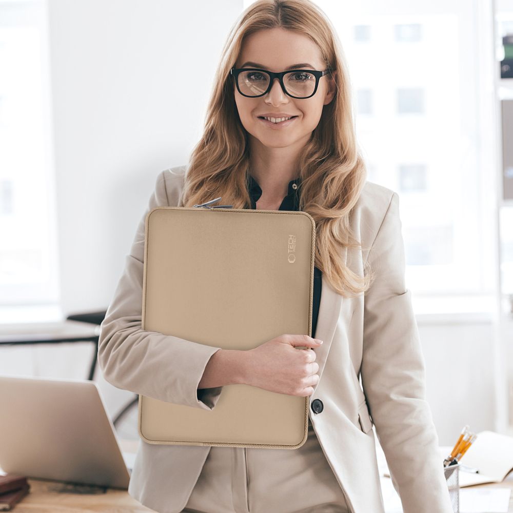  ZA MACBOOKTECH-PROTECT NEOSLIM LAPTOP 13-14 CAFFE LATTE