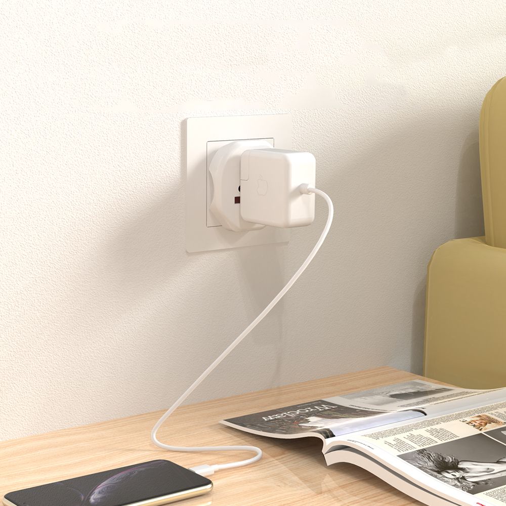 TECH-PROTECT UNIVERZALNI PUTNI ADAPTER IZ EU BIJELI